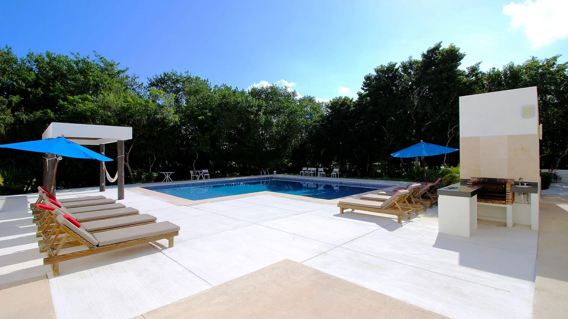 1 Bedroom Apt With Hot Tub By Olahola Akumal